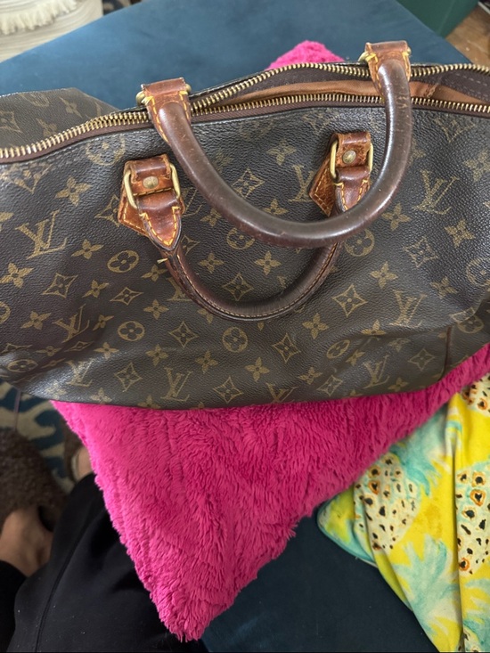 Louis Vuitton Handbags - Louis Vuitton Monogram Canvas Satchel in Brown and Gold Hardware- Speedy